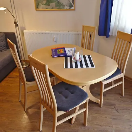 Doberaner Strasse 15 04 * Kuehlungsborn