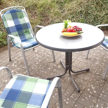 Apartment Doberaner Straße 15 04 *